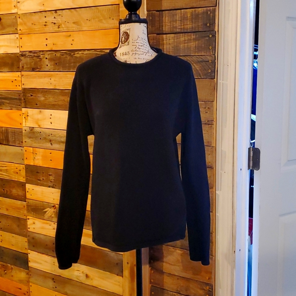 Mens black DKNY sz medium sweater ✨️